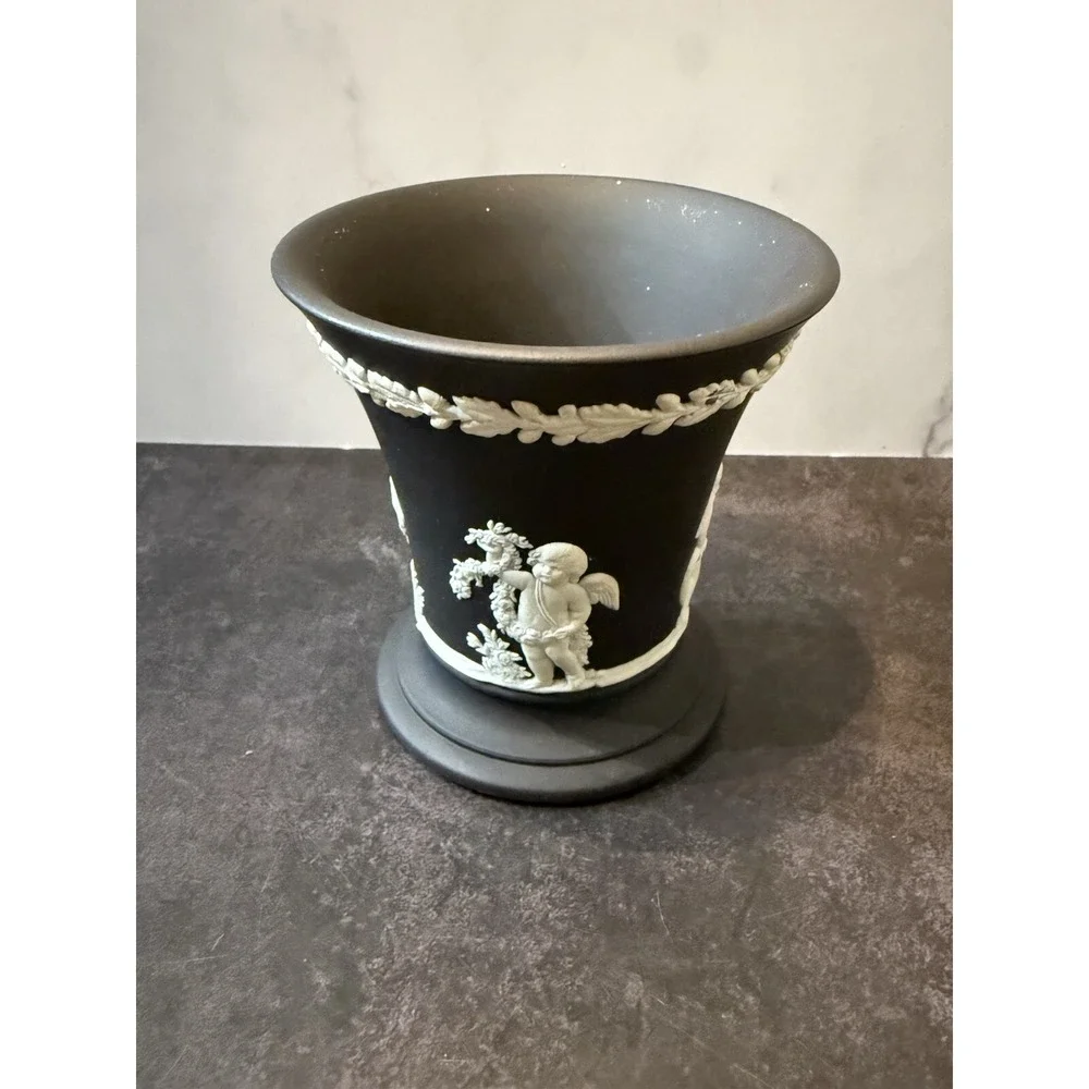 Wedgwood Jasper -Black- Flower Vase -Vintage - 3 1/4
